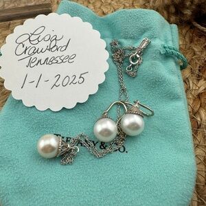 Ziegfeld Pearl Cap Silver Necklace and Earrings Retired